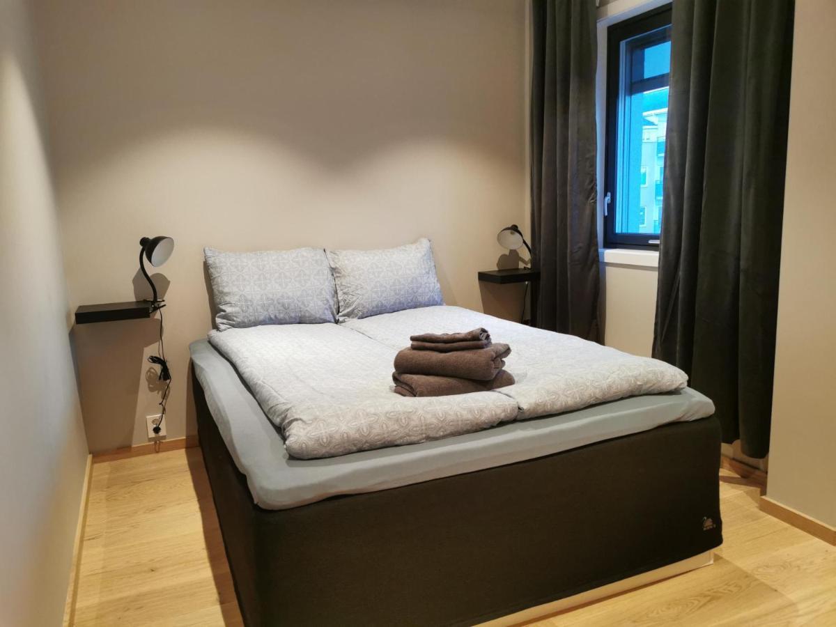 Svolvaer City Center Apartment Esterno foto